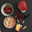 Additional product catalog view highlighting the features of the LEGO® Super Heroes Marvel 76165 Iron Man (SOLD OUT). 